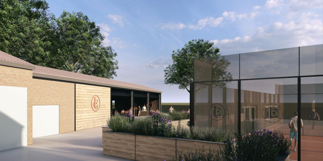 Planning application for 5 new padel courts and ancillary facilities.